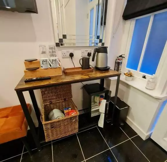 هتل کپسول No.8