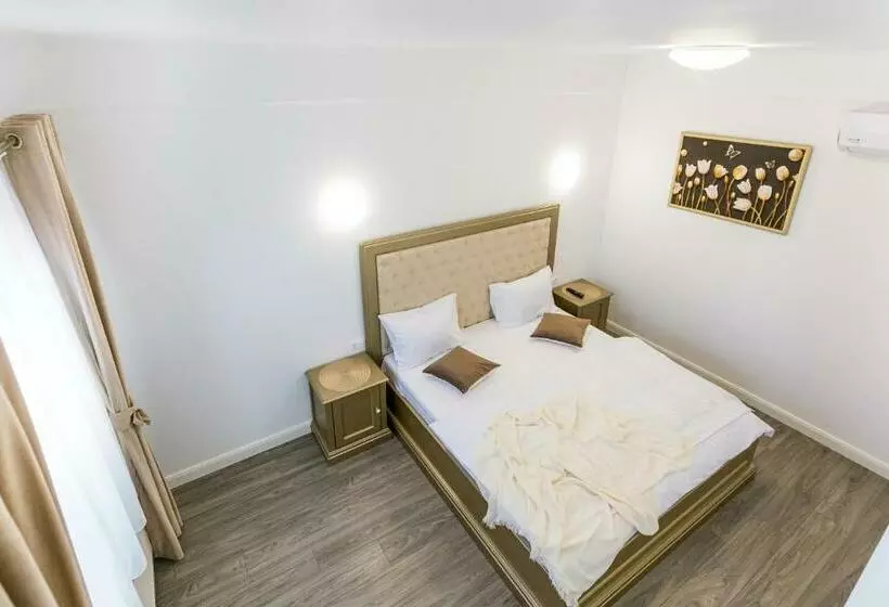 ペンション Brize Guesthouse