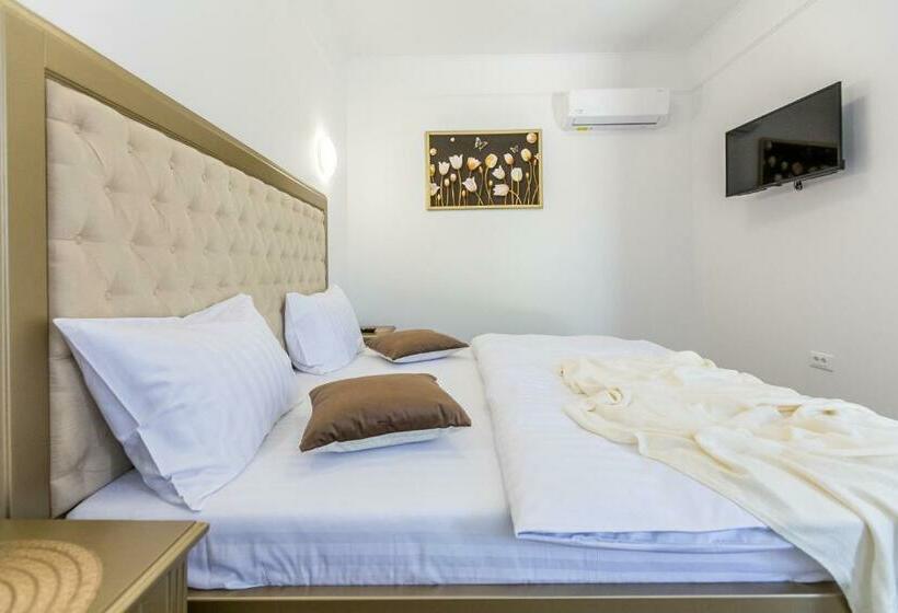 פנסיון Brize Guesthouse