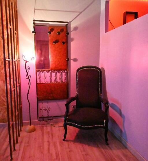 ペンション Nuit Insolite Room Love