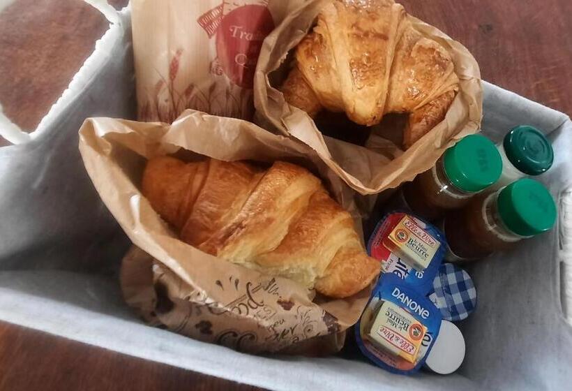 ペンション Nuit Insolite Room Love