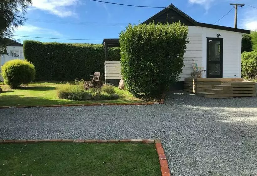 Majatalo Stump Cottage