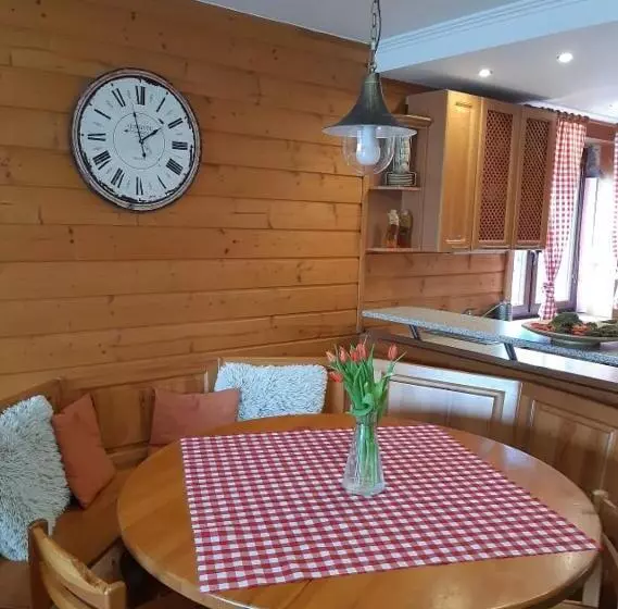 ペンション Vila Happy