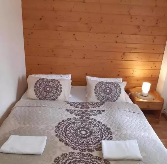 ペンション Vila Happy