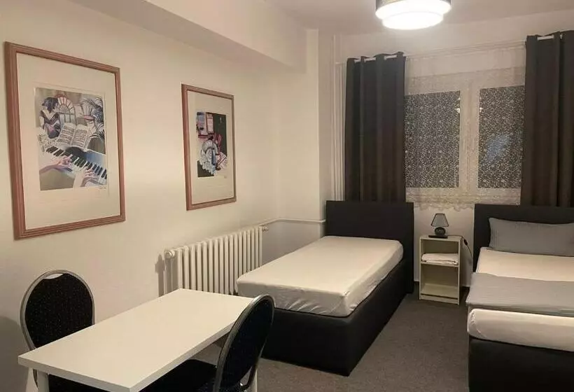 Pension   A2 Rothensee / Magdeburg
