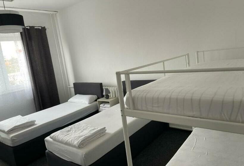 Pension A2 Rothensee / Magdeburg