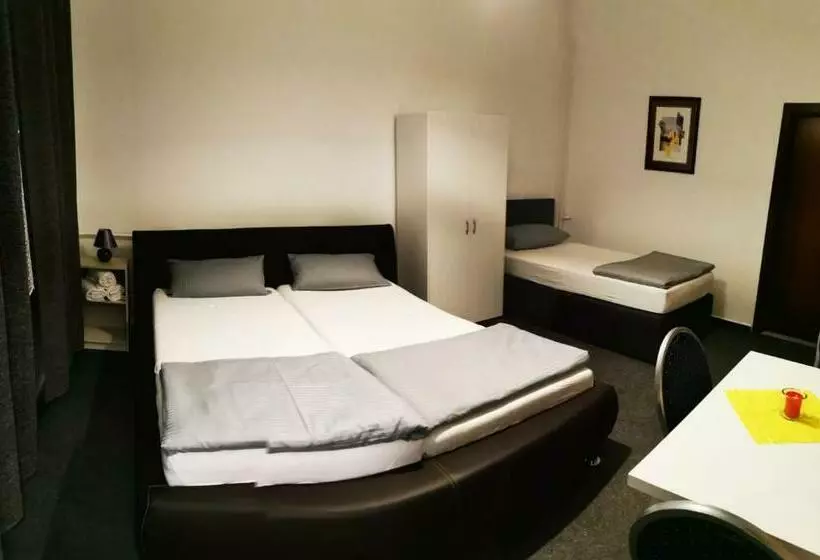 Pension   A2 Rothensee / Magdeburg