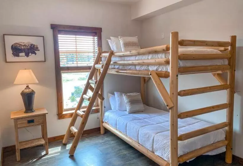 Remodeled Ski In Out   305 Soaring Eagle   Luxury!