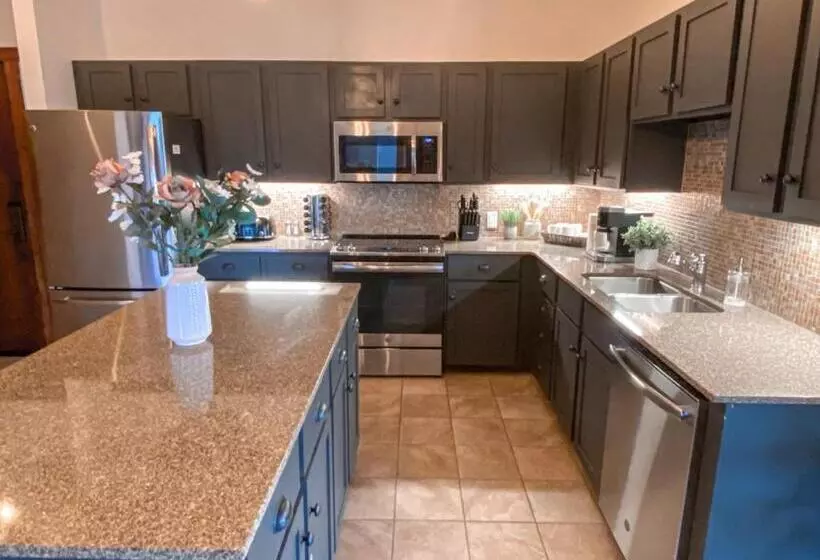 Remodeled Ski In Out   305 Soaring Eagle   Luxury!