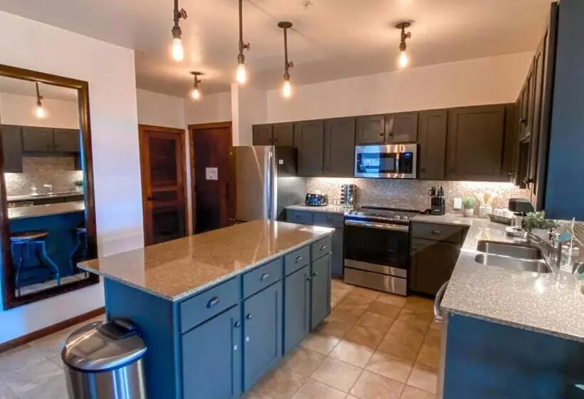 Remodeled Ski In Out   305 Soaring Eagle   Luxury!