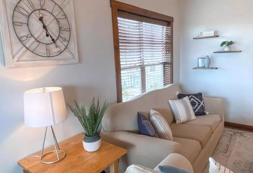 Remodeled Ski In Out   305 Soaring Eagle   Luxury!