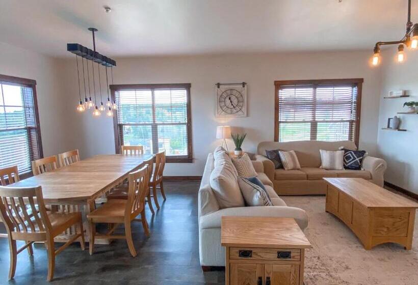 Remodeled Ski In Out   305 Soaring Eagle   Luxury!