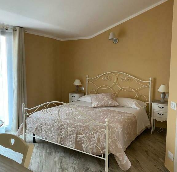 민박 La Soffitta Di Emmasofia