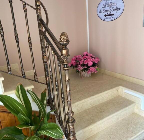 민박 La Soffitta Di Emmasofia