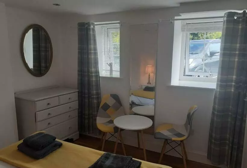 Aamiaismajoitus (B&B) The Bothy Suite By Temple Wood