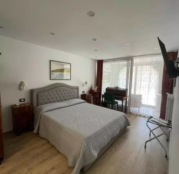 Aamiaismajoitus (B&B) Villa Quattro Ducati