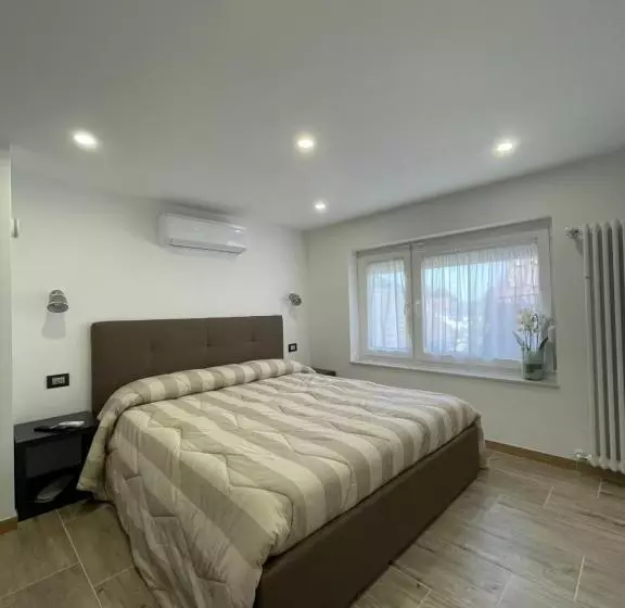 Aamiaismajoitus (B&B) Villa Quattro Ducati