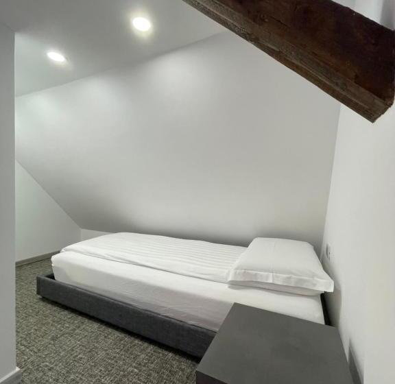 住宿加早餐  Villa Quattro Ducati