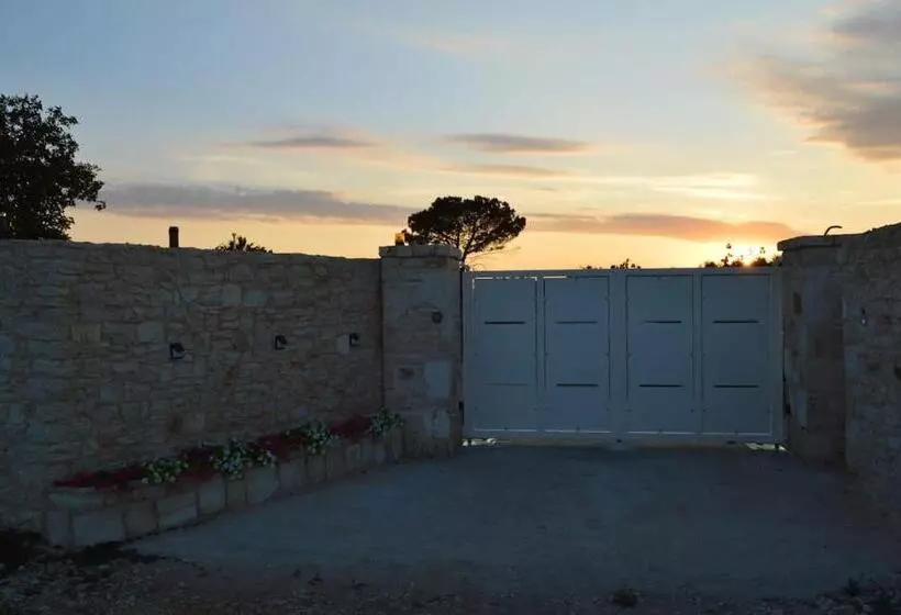 تختخواب و صبحانه Villa Tiche