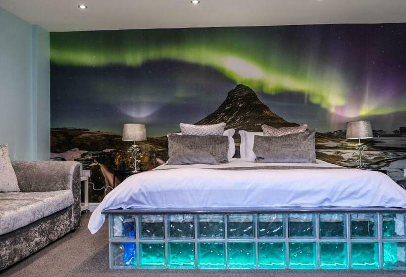 בית מלון כפרי St Hildas Complex