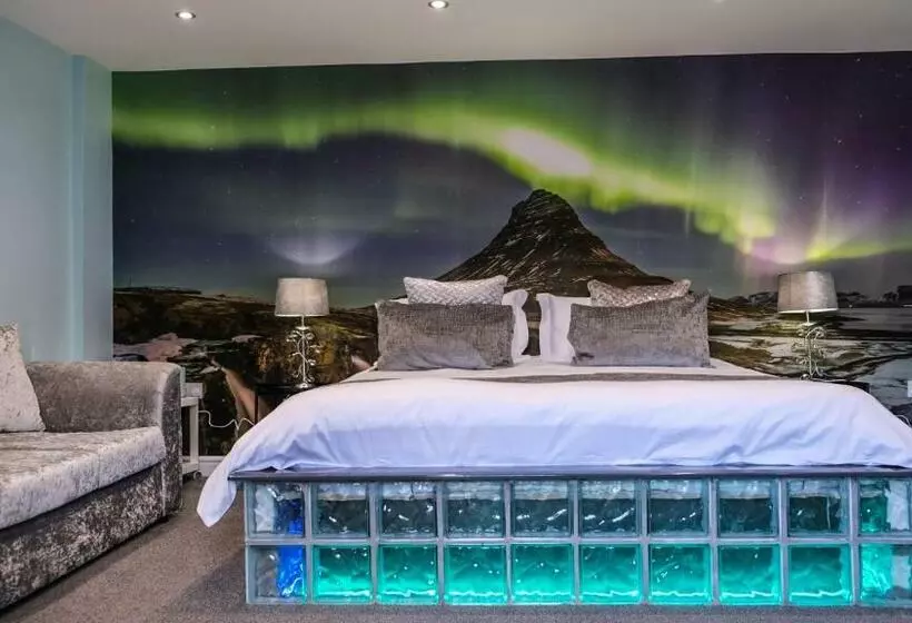 Hotel St Hildas Complex