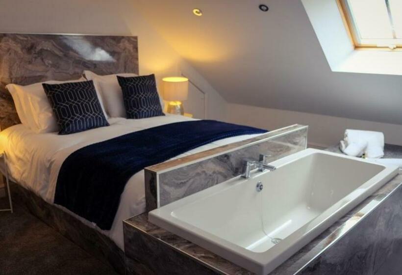 בית מלון כפרי St Hildas Complex