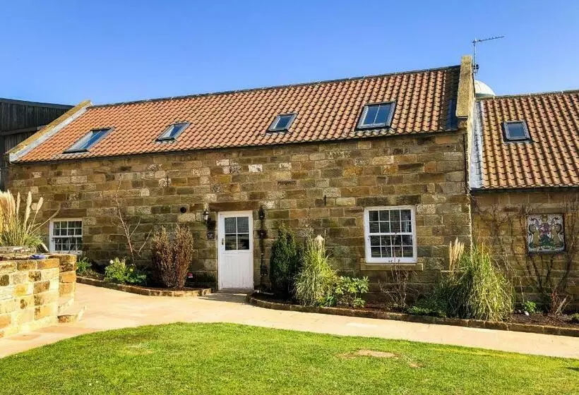 Hotel St Hildas Complex