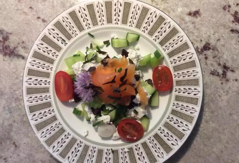 Ingram House Bed & Breakfast