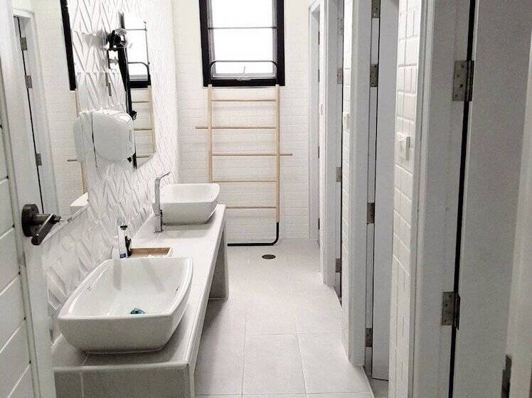 פנסיון Capital O 75422 Million Pillows