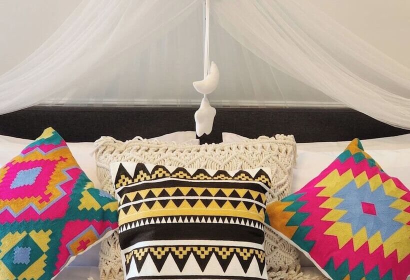 פנסיון Capital O 75422 Million Pillows