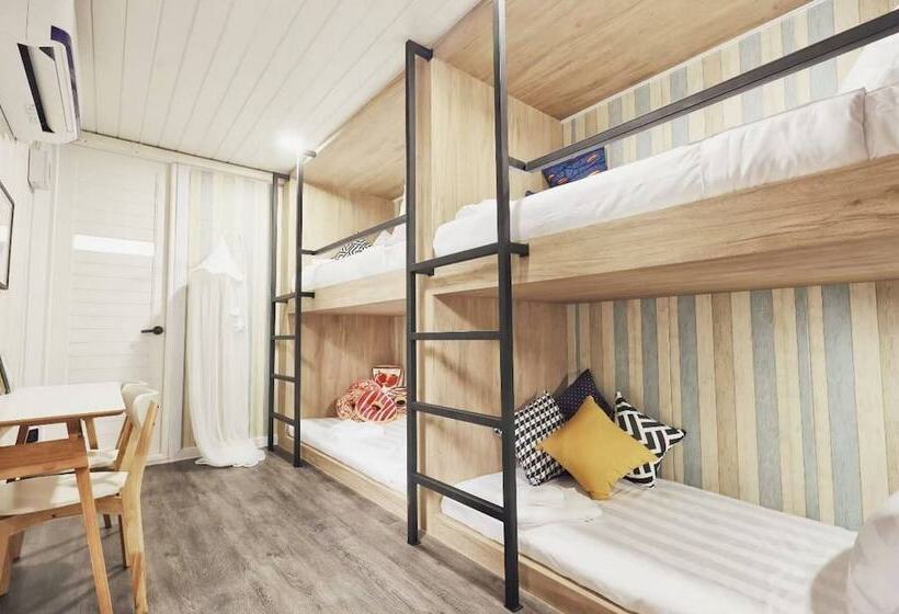 פנסיון Capital O 75422 Million Pillows