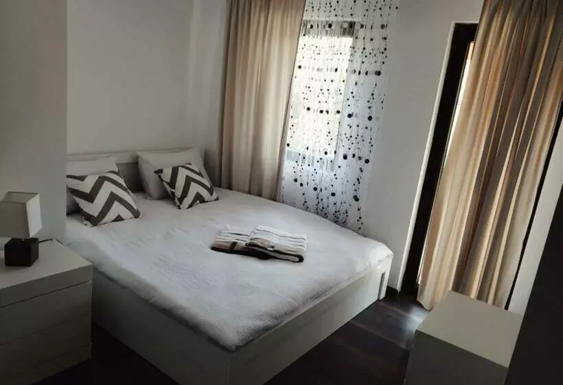 پانسیون Vila Lucia