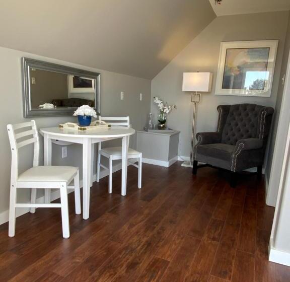 Общежитие Beach Street Inn