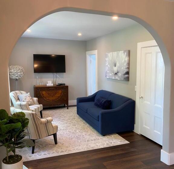 Общежитие Beach Street Inn