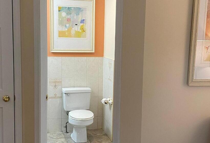 Общежитие Beach Street Inn