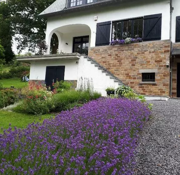 Aamiaismajoitus (B&B) L Aubergine