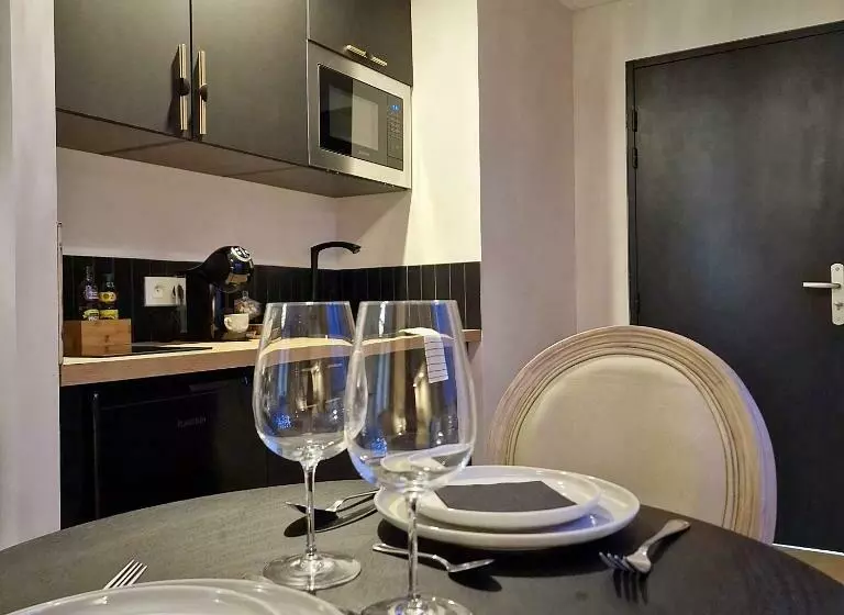 Aamiaismajoitus (B&B) La Dolce Vita Spa Privatif