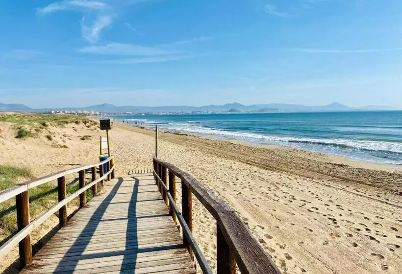 Aamiaismajoitus (B&B) La Suite Del Mar