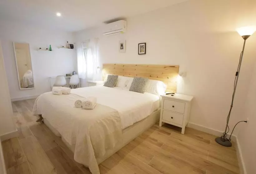 تختخواب و صبحانه La Trinidad Córdoba   Great Location