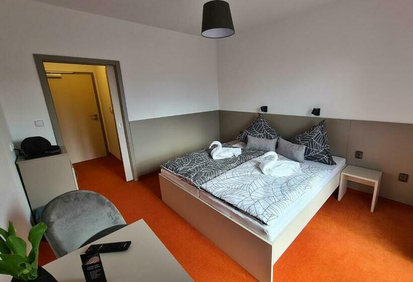 مبيت وإفطار Pension Berlin