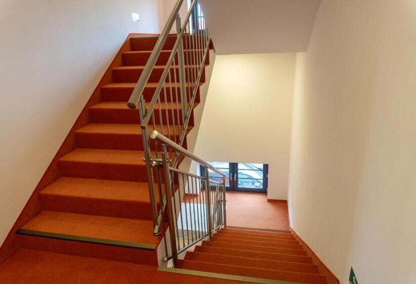 مبيت وإفطار Pension Berlin