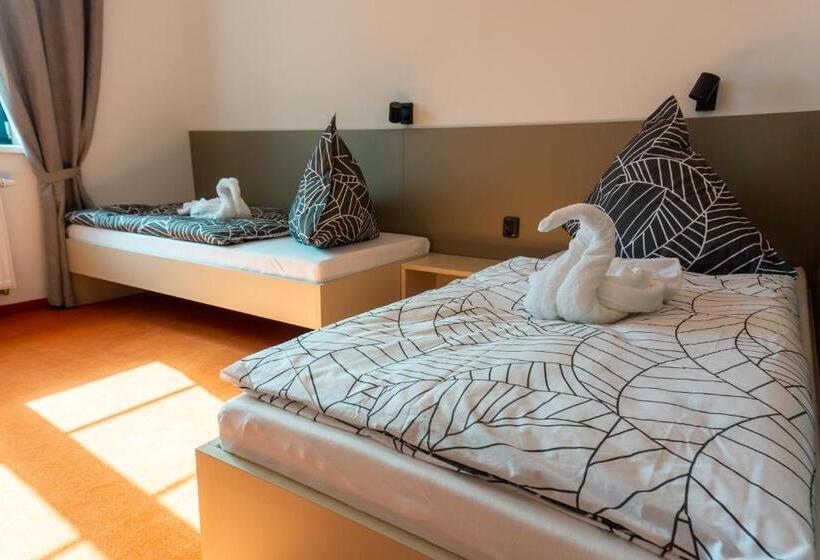 مبيت وإفطار Pension Berlin