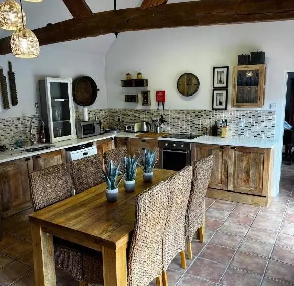 ホテル Whitmoor Farm