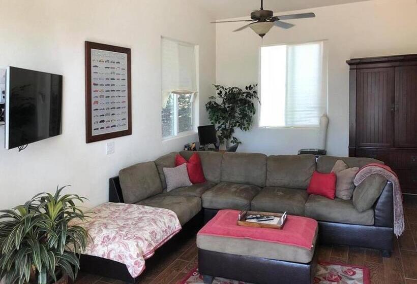 ペンション Beautiful New Detached Casita Nestled In Scenic Southern Ca Foothills!