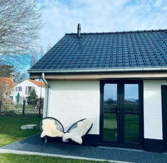 Majatalo Damse Paveljoentje Comfort En Uitzicht In Damme