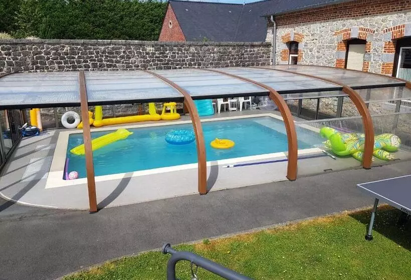 ペンション Duplex Swimming Cats