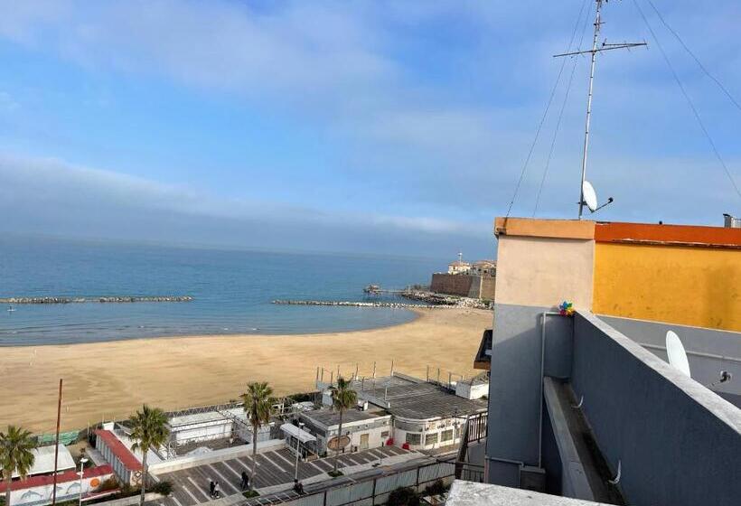 פנסיון I Tre Marchi Rooms / Camera Mare