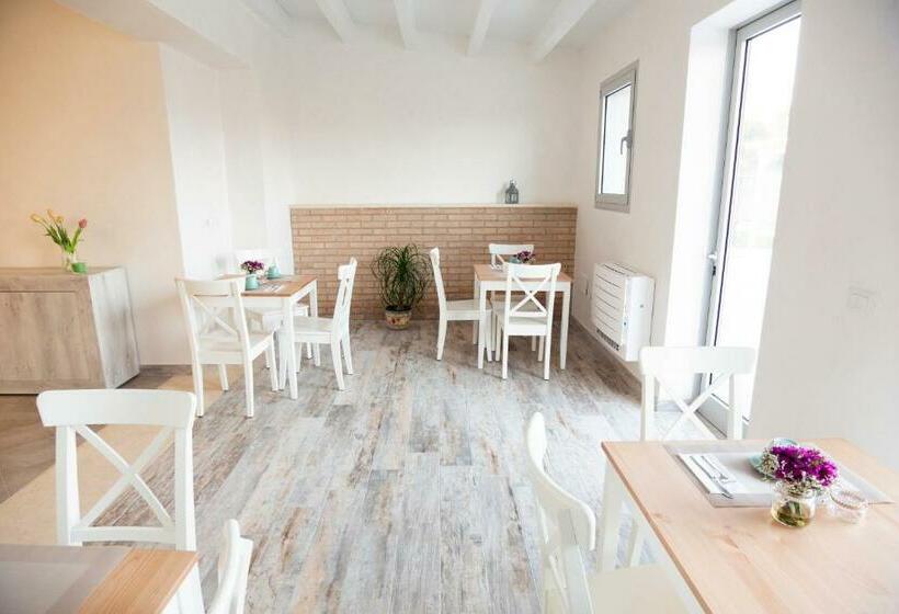 פנסיון La Corte Di Emma E Ale