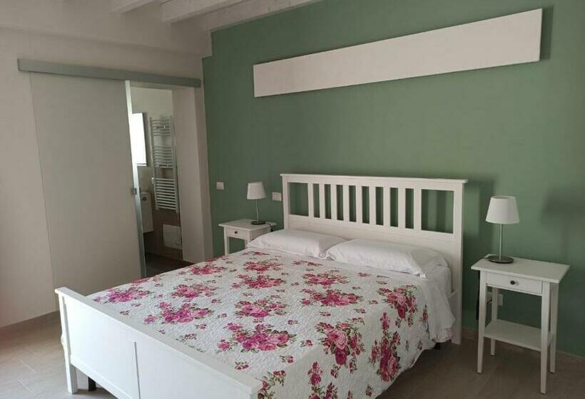 פנסיון La Corte Di Emma E Ale