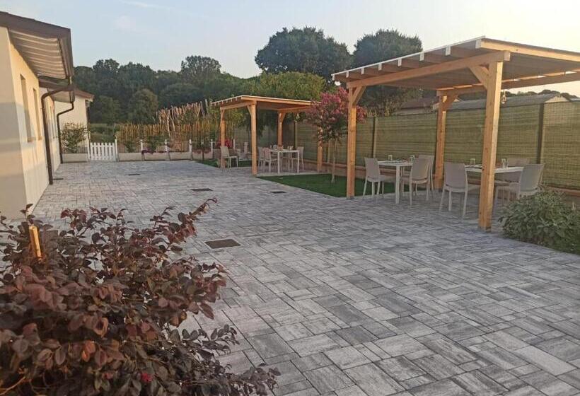 פנסיון La Corte Di Emma E Ale